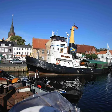 - Membership Required * 플렌스부르크